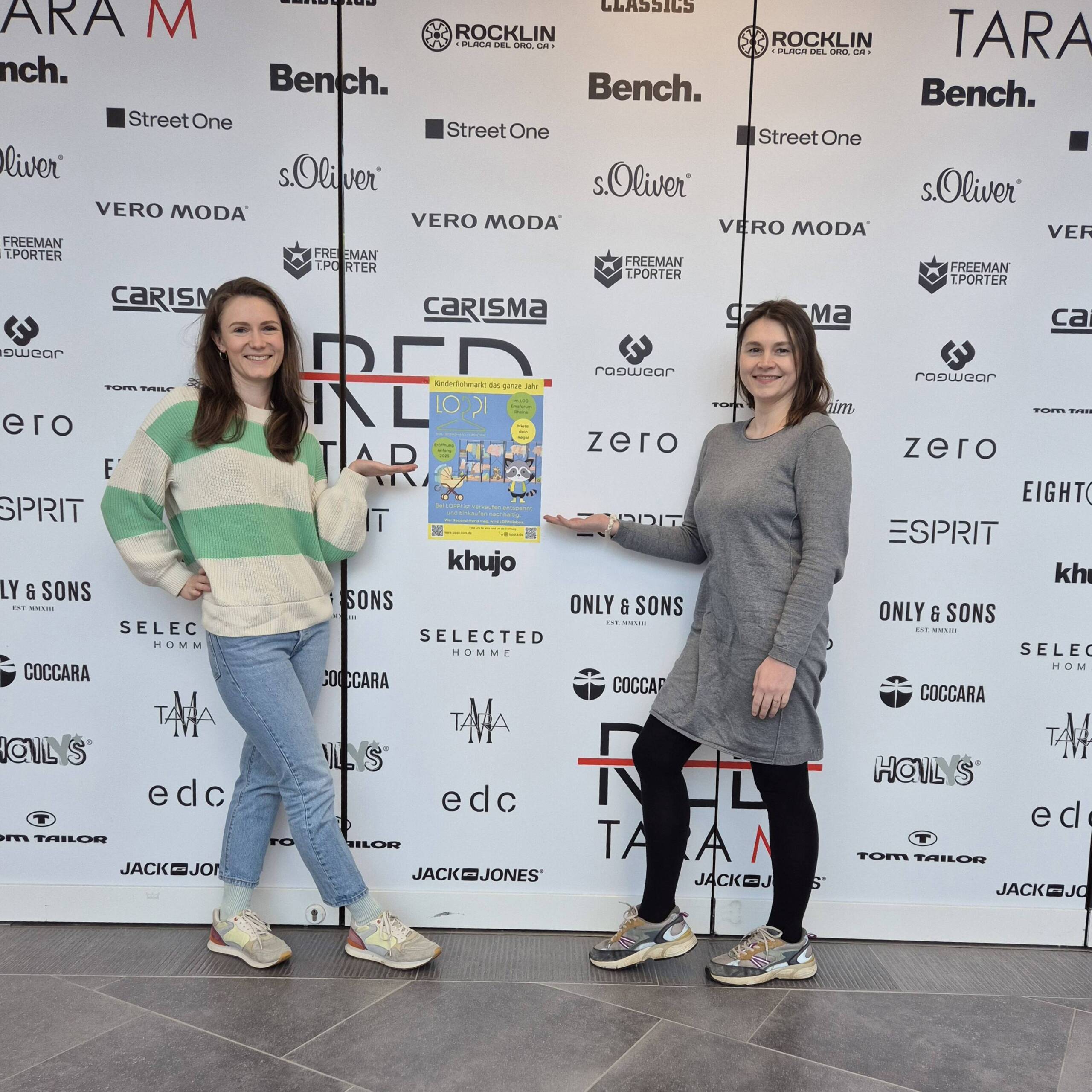 Second Ave Geburtstagskarte Für Schwägerin – Mit Rosa Herzen, Leinenkarton & Umschlag